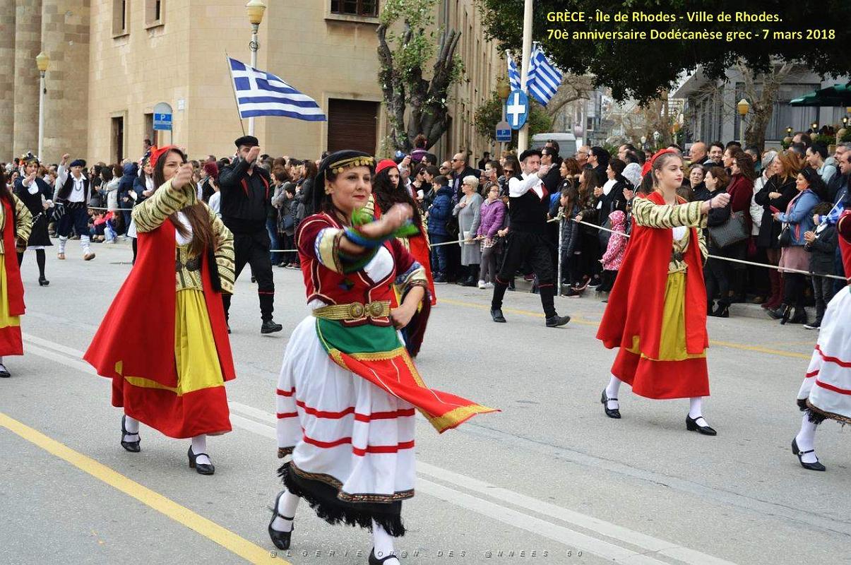 173- Rhodes- Defile Dodecanese grec.JPG